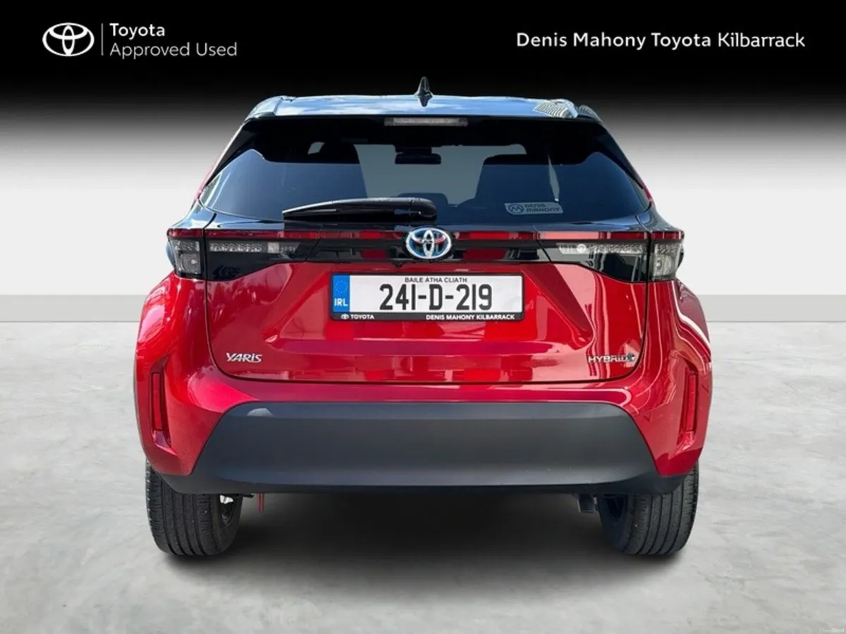 Toyota Yaris Cross Luna Sport Bi-tone - Image 4