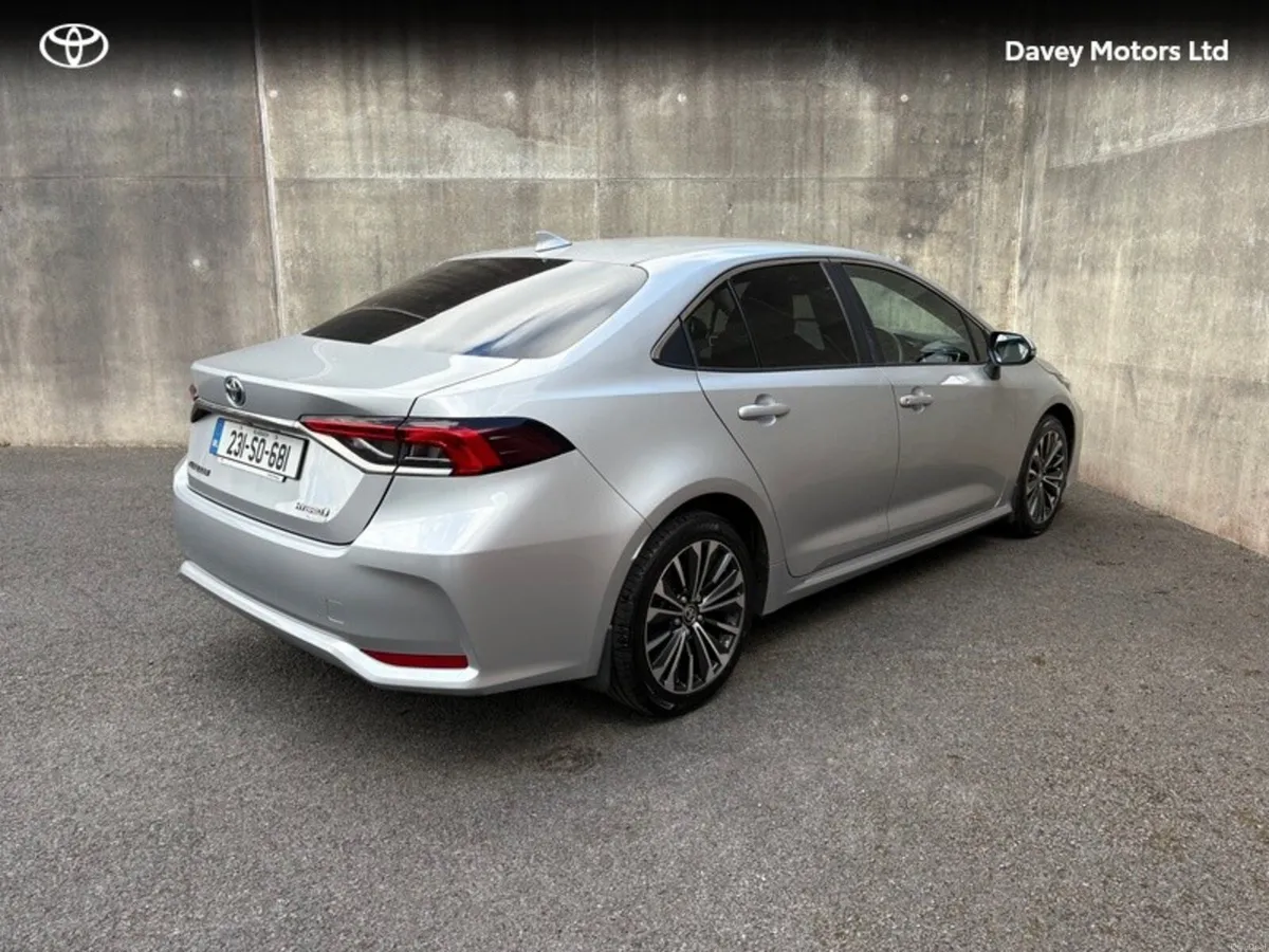 Toyota Corolla LUNA 4DR SPORT SALOON - Image 2