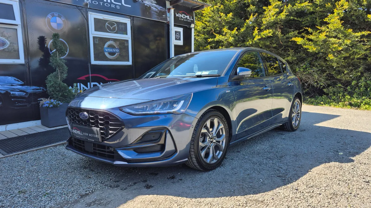 Ford Focus 2022 - Image 3