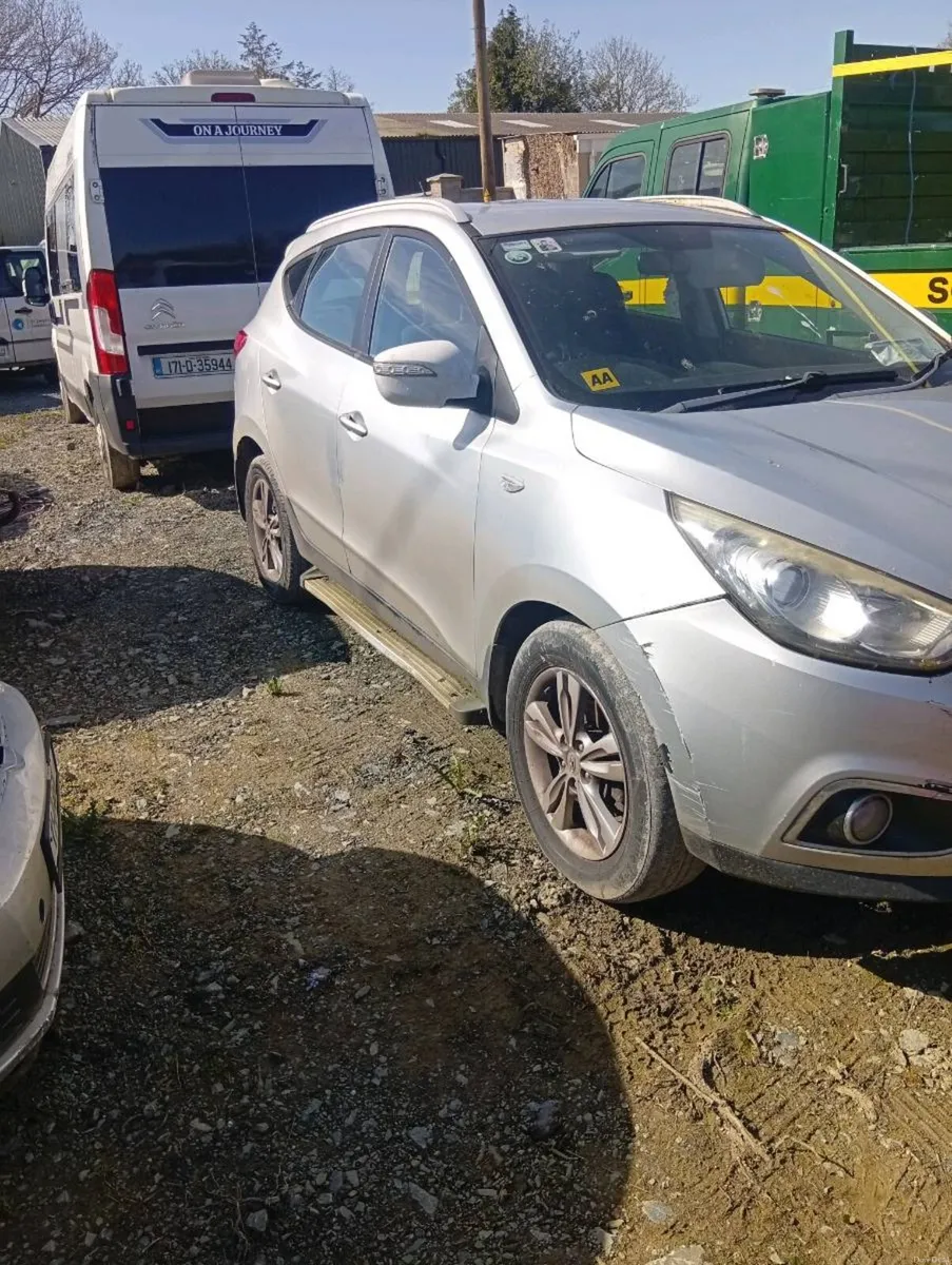 Hyundai ix35 - Image 2