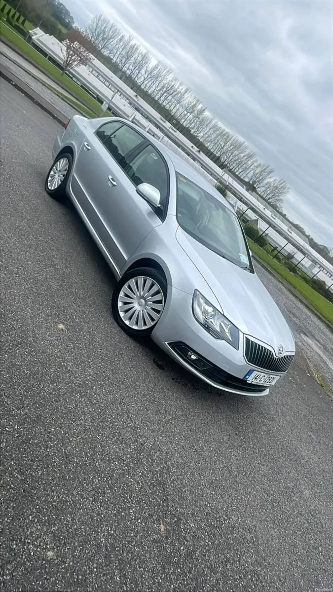 Skoda Superb - Image 3