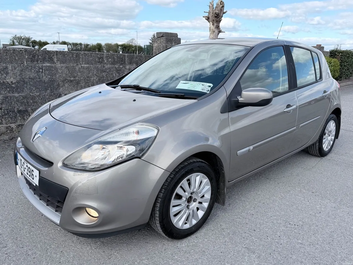 2010 Clio Automatic - Image 3