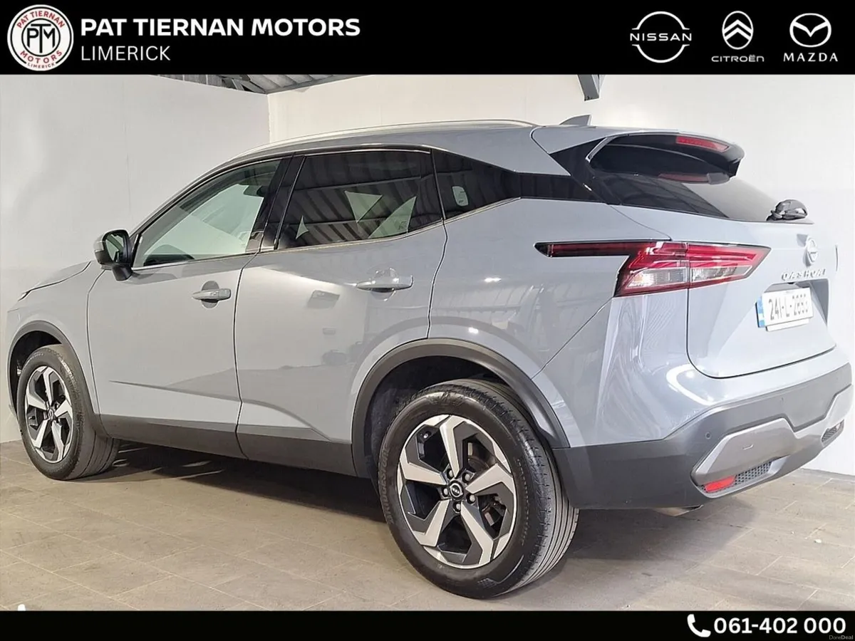 Nissan Qashqai 1.3 SV PREMIUM - Image 2