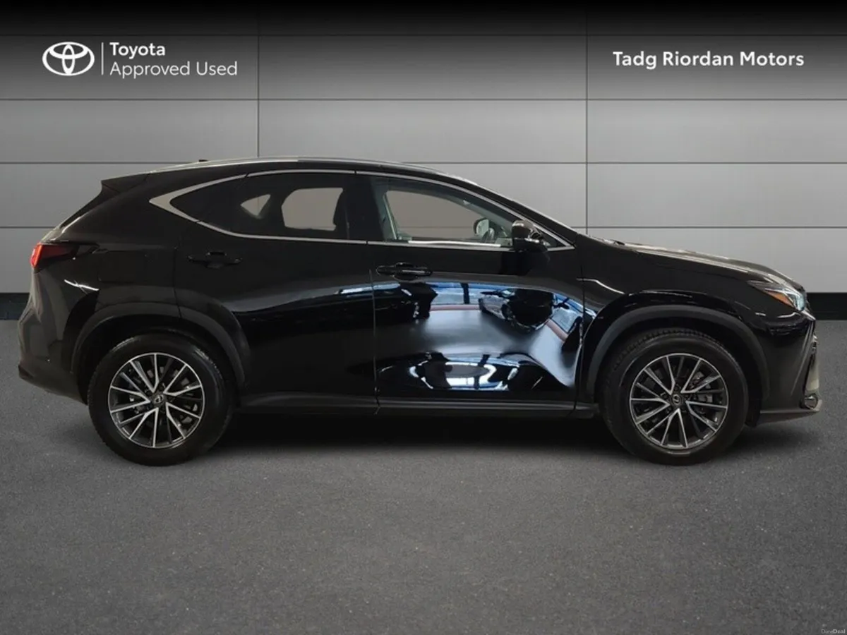 Lexus NX NX 450 H+ PREMIUM - Image 3