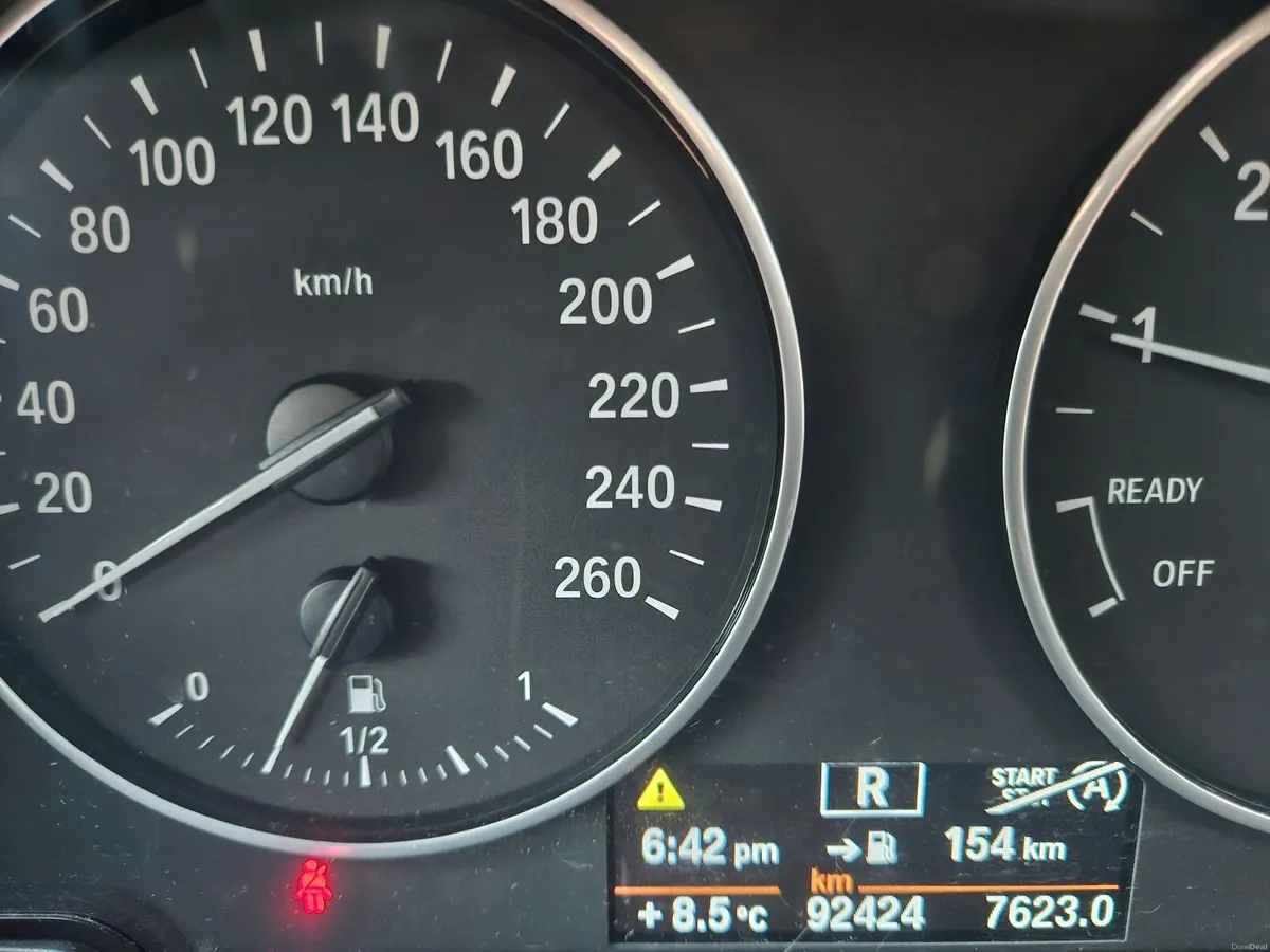 BMW1 petrol automatic 1.6 low mileage just NCTed - Image 4