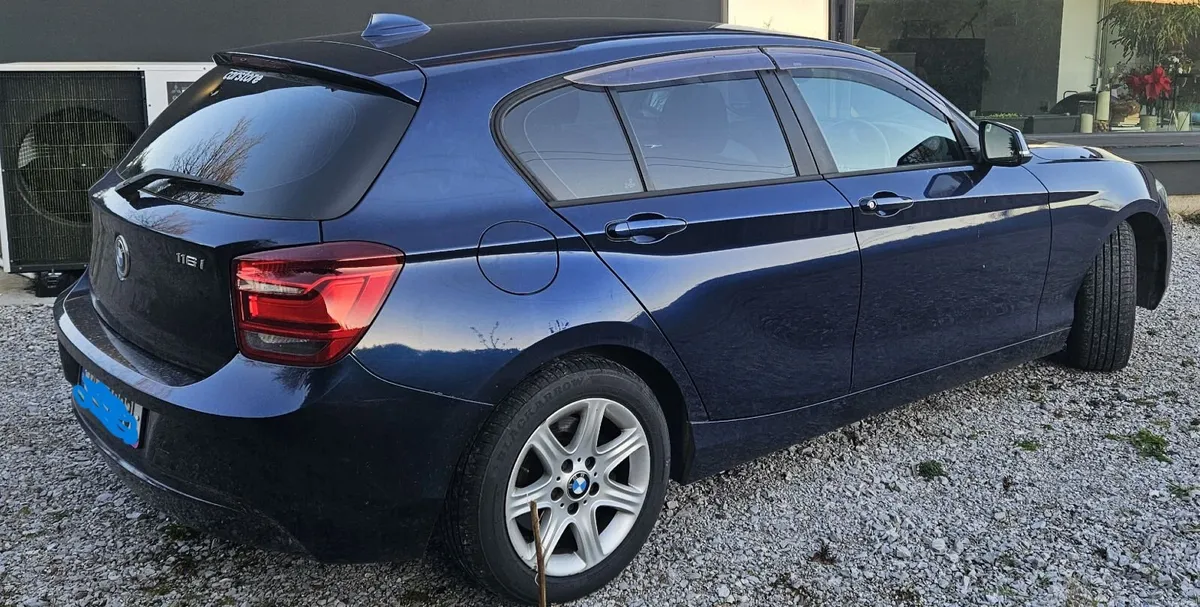 BMW1 petrol automatic 1.6 low mileage just NCTed - Image 3