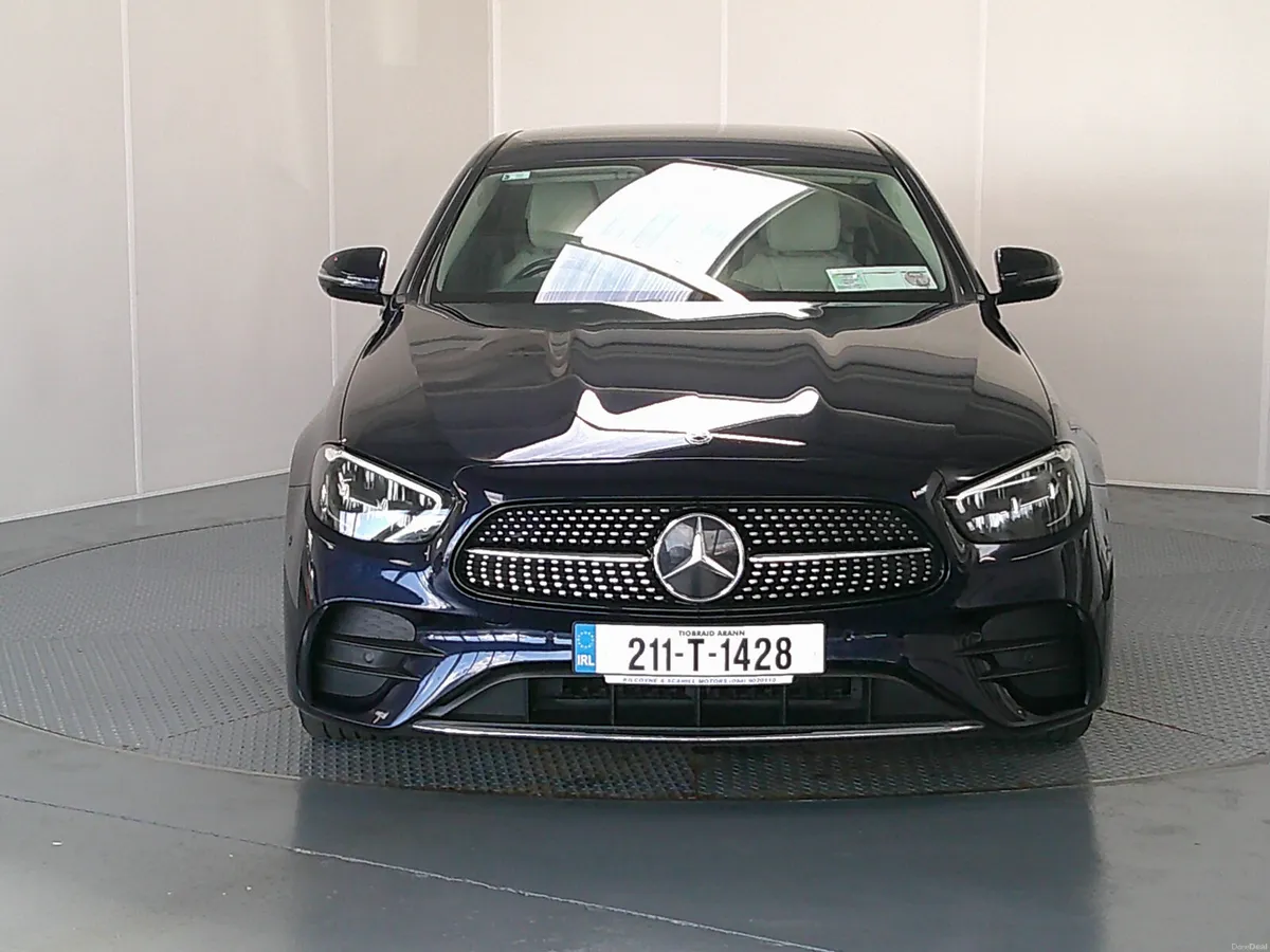 Mercedes-Benz E-Class 2021 - Image 2