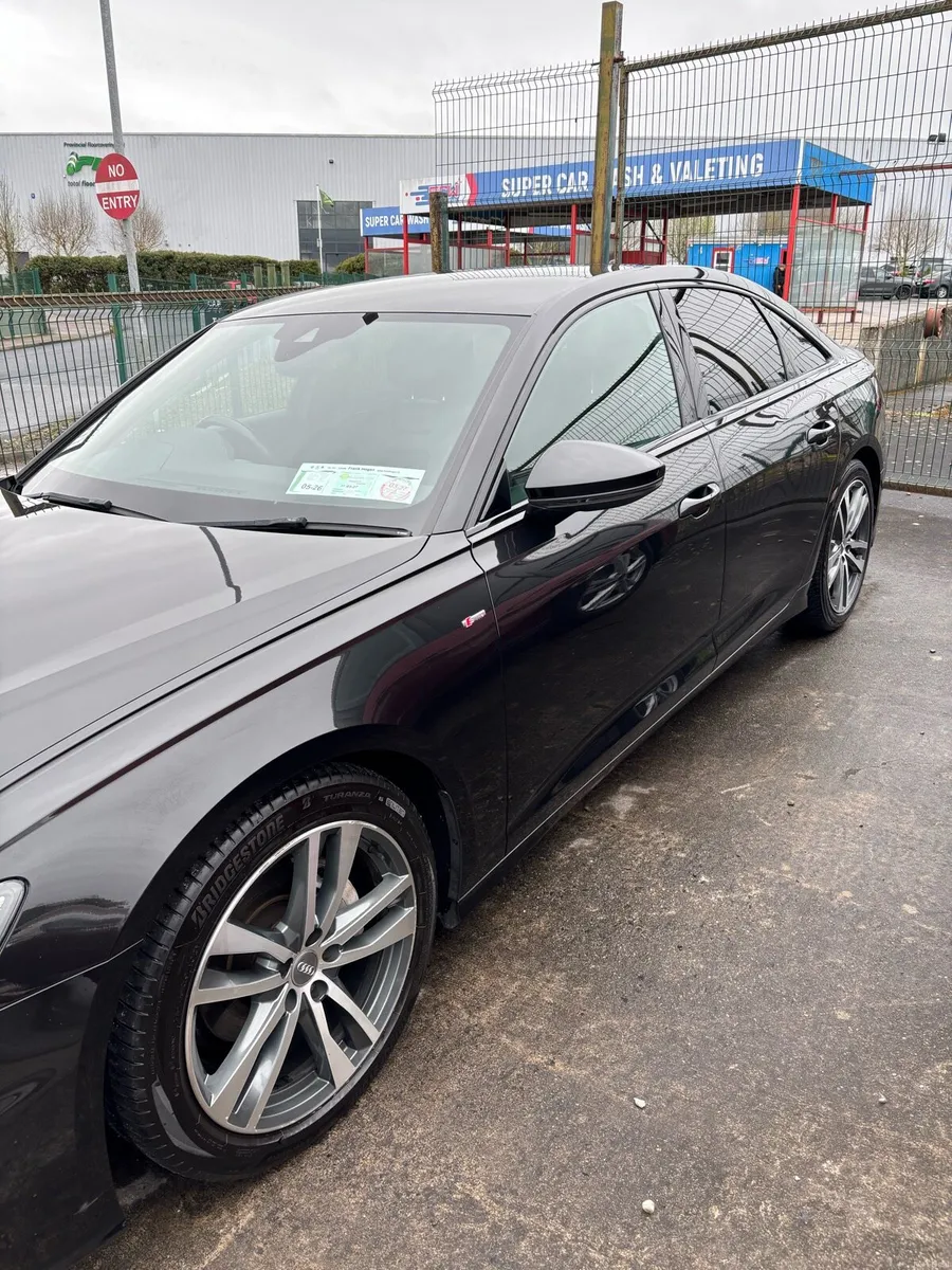 Audi A6 - Image 2