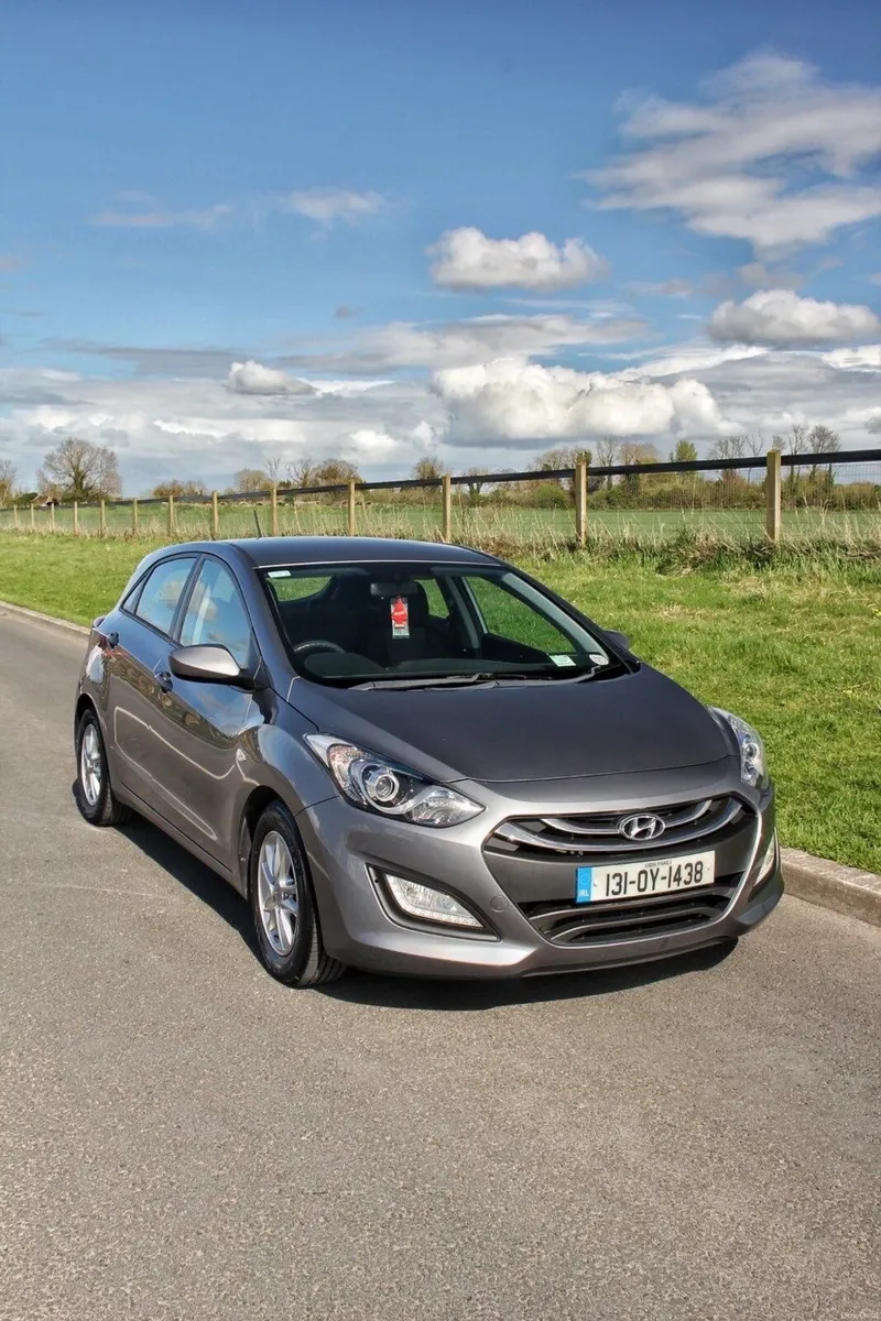 HYUNDAI i30 **NCT & Service** - Image 1