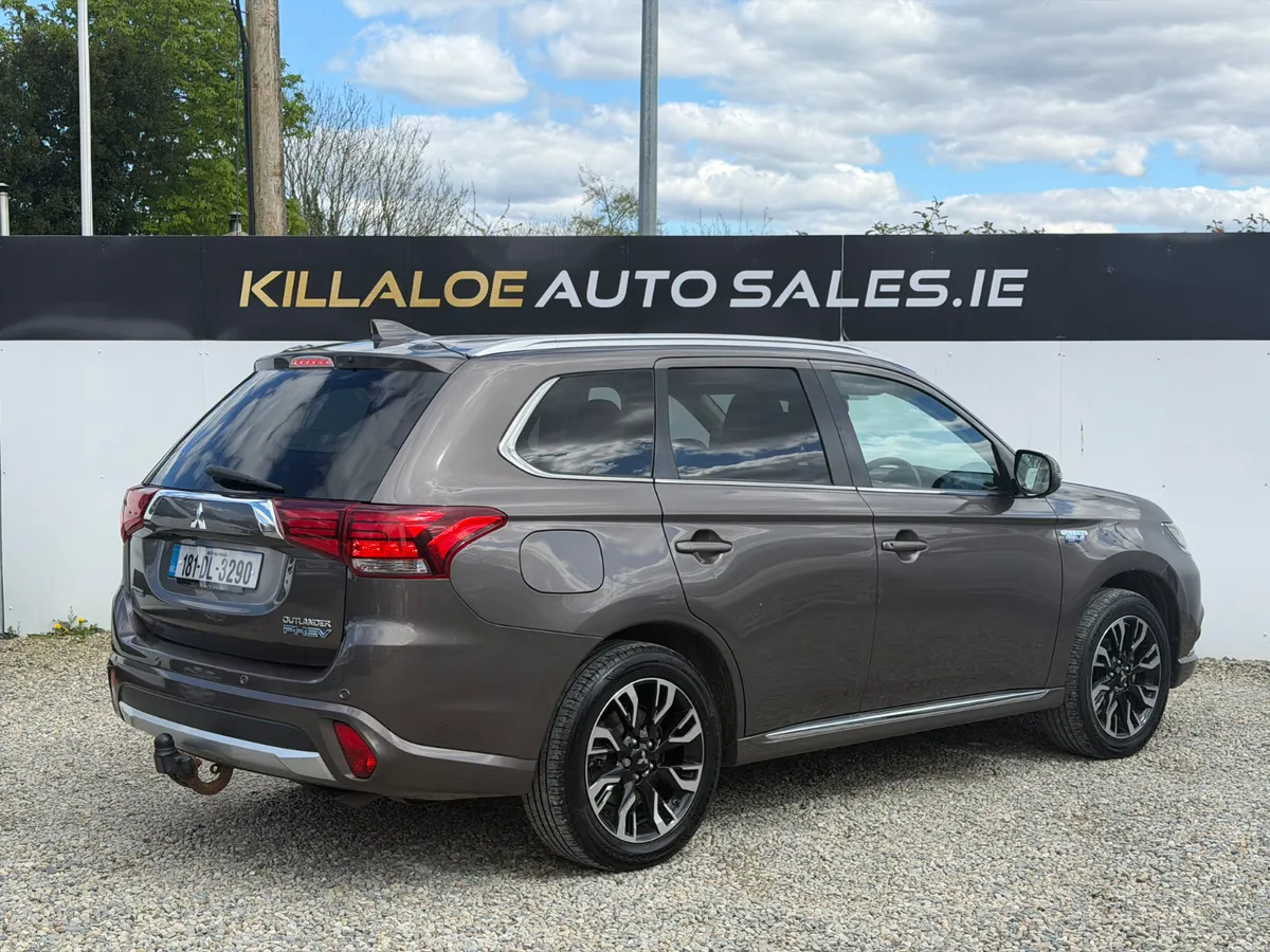 Mitsubishi Outlander 2.0 PHEV 4H Auto (Top Spec) - Image 4