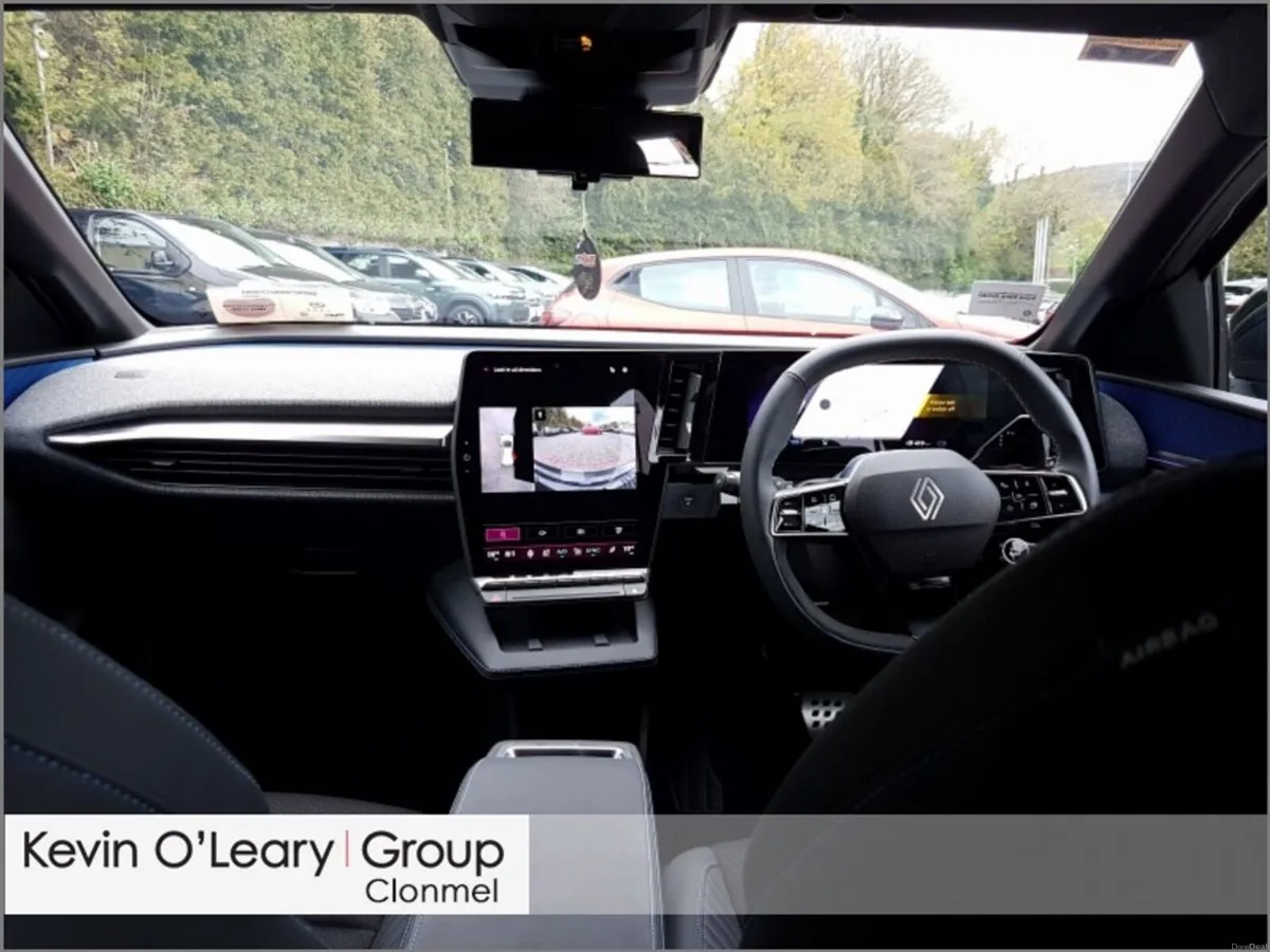 Renault Megane E-Tech iconic esprit Alpine EV60 22 - Image 2