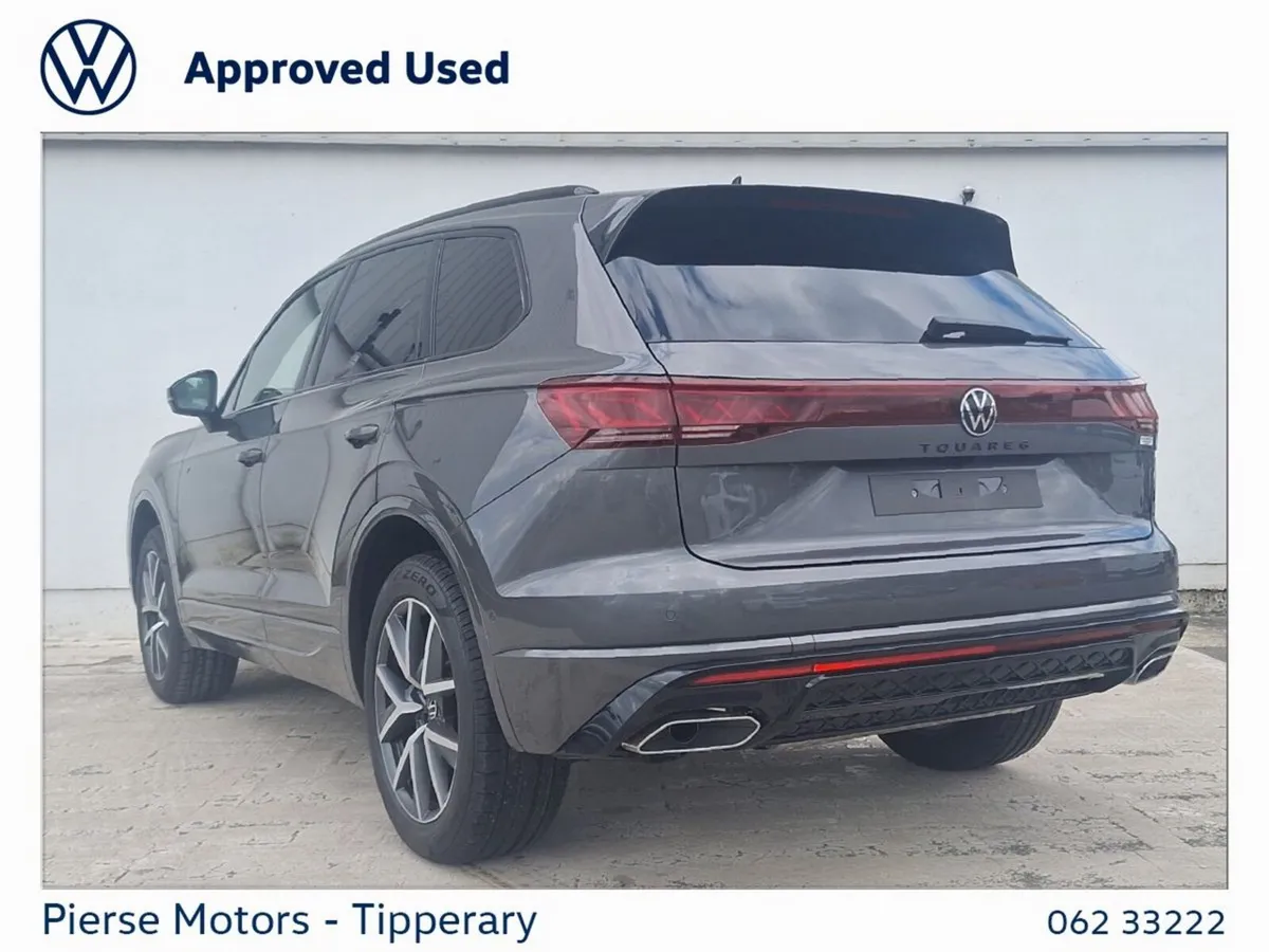 Volkswagen Touareg R-LINE 3.0TDI 4M 231BHP FINAL E - Image 4