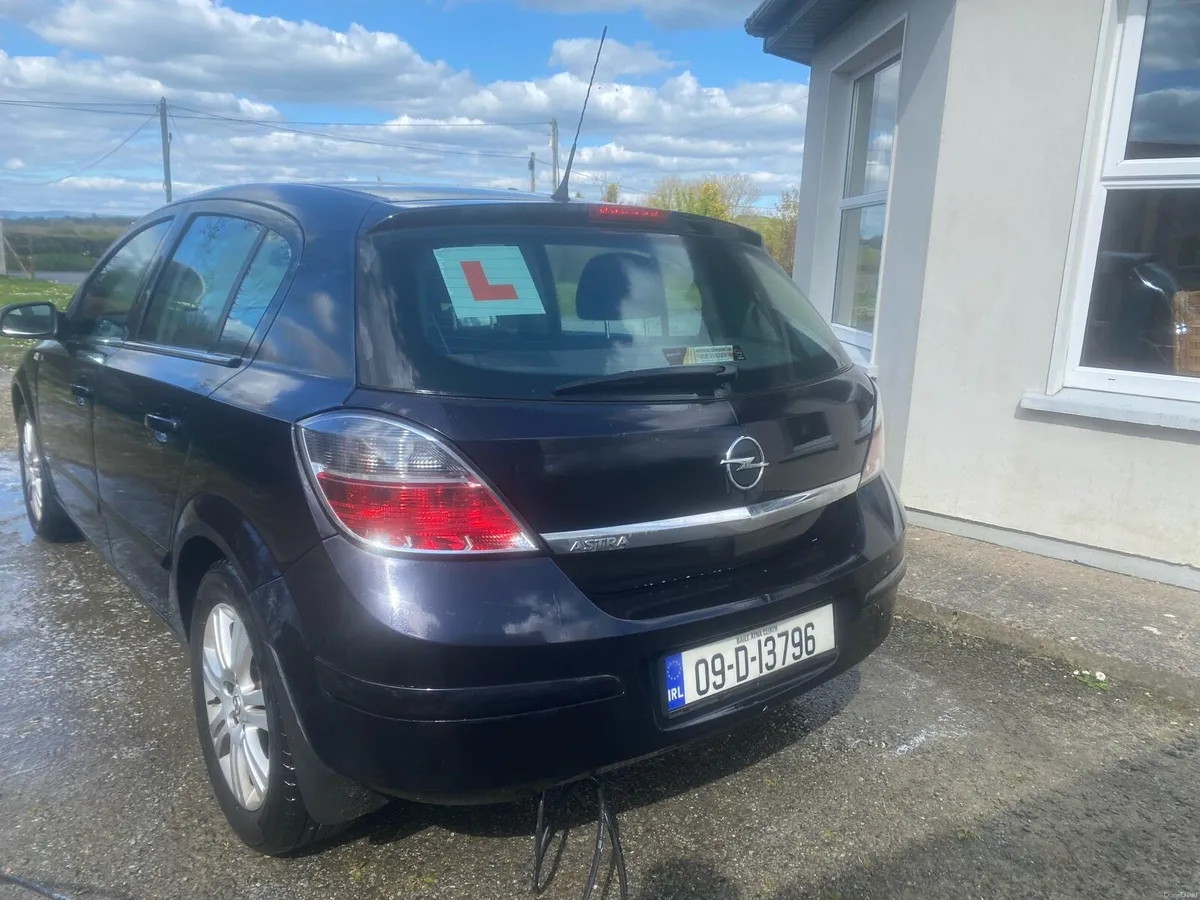 Opel Astra - Image 3