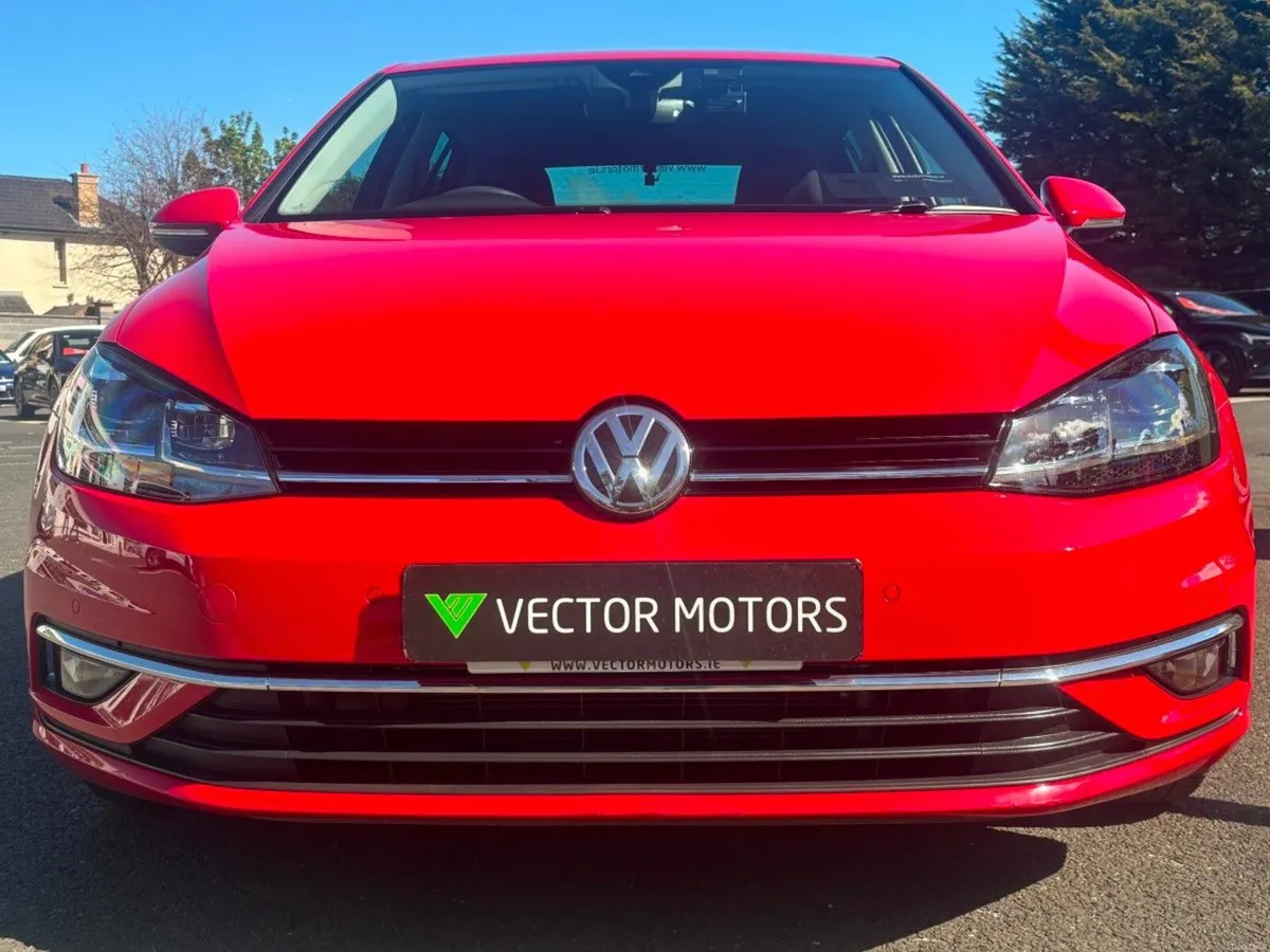 Volkswagen Golf COMFORTLINE 1.2 PETROL AUTO DIGITA - Image 3