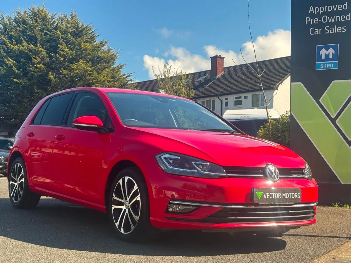Volkswagen Golf COMFORTLINE 1.2 PETROL AUTO DIGITA - Image 1
