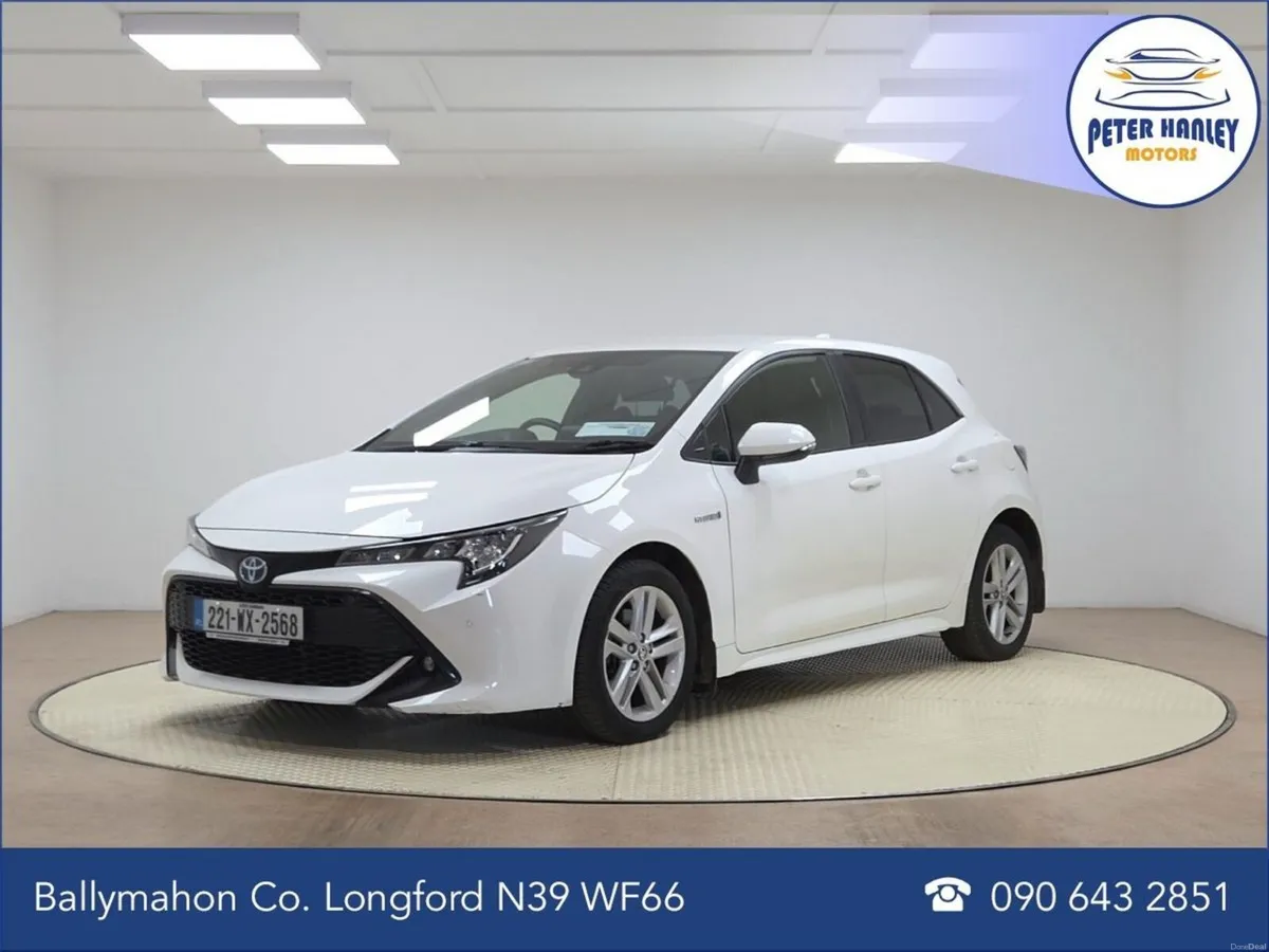 Toyota Corolla 1.8 Hybrid Luna Hatchback - Image 3