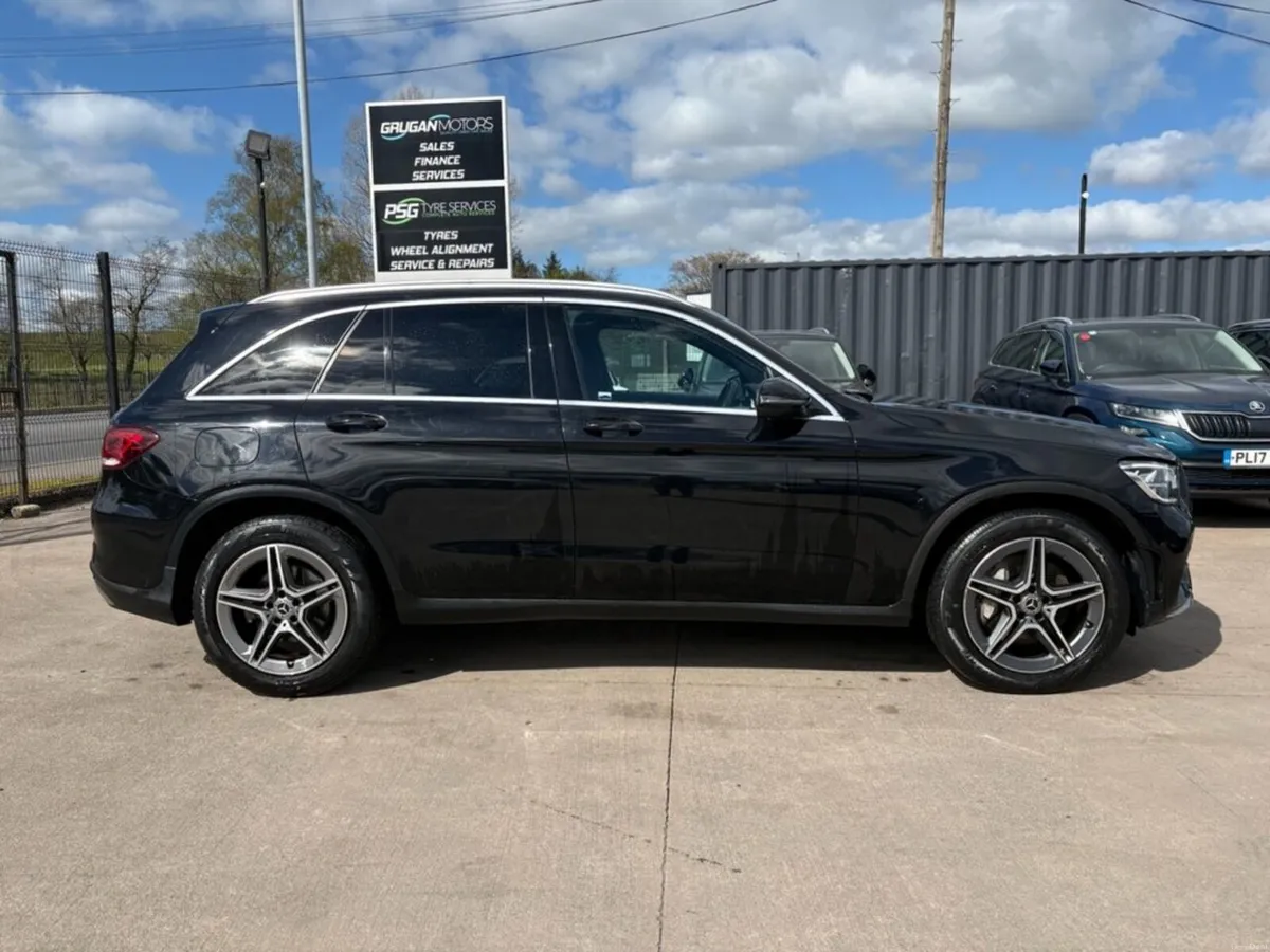2019 Mercedes-Benz GLC 300 Hybrid - Image 2