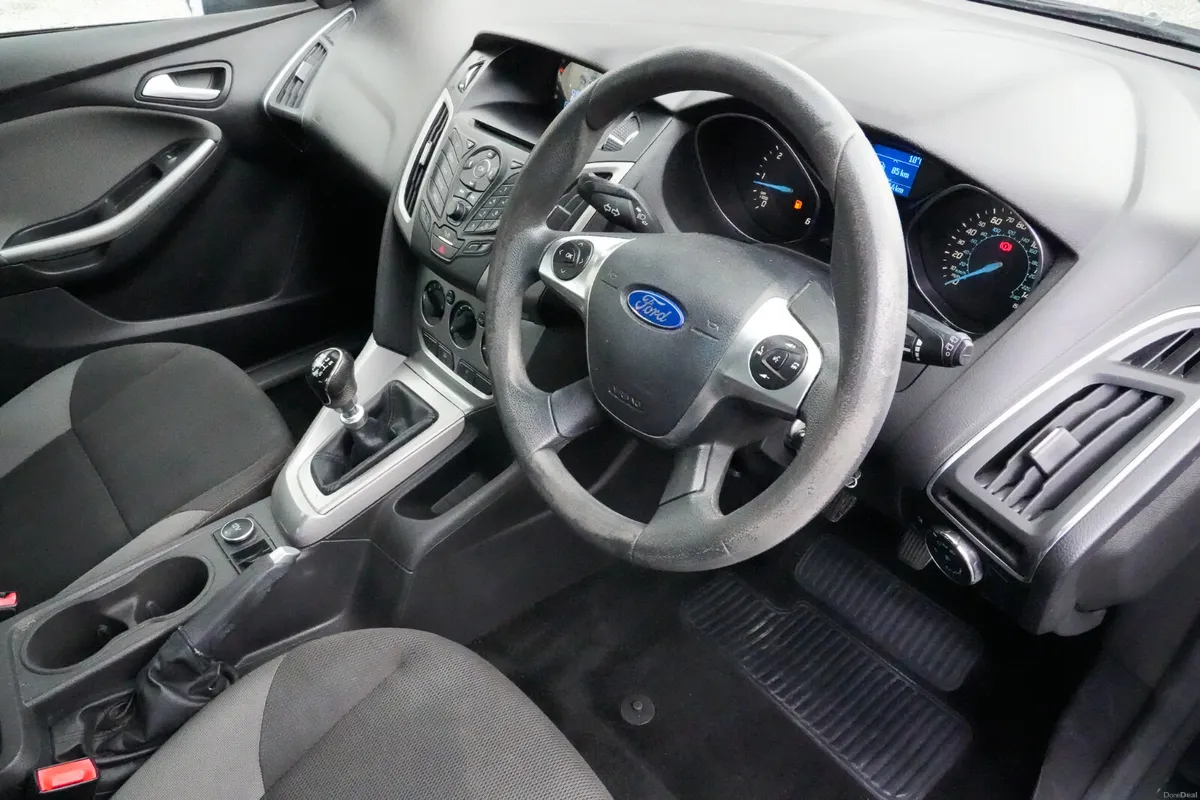 2013 Ford Focus 1.6 Diesel Manual - Image 2