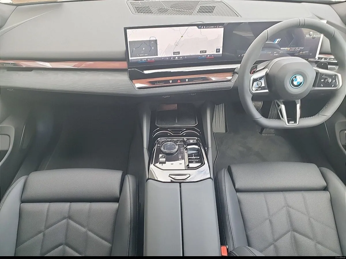 BMW 5-Series 530e M Sport Pro Saloon - Image 4