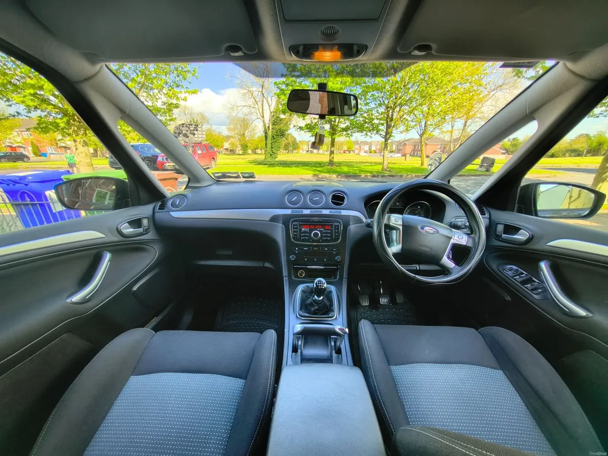 2014 Ford S-Max 2.0TDCI  7 seat - Image 4