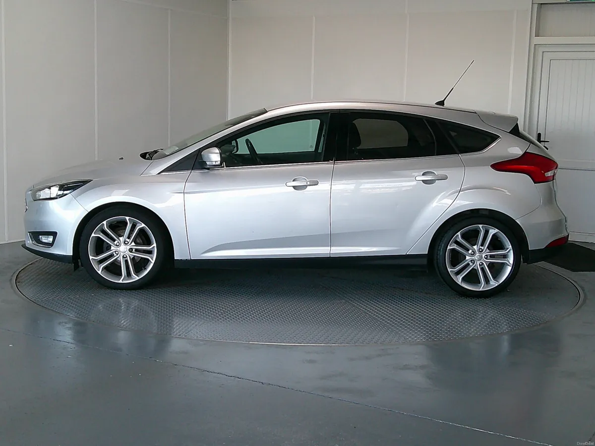 Ford Focus 2017 - Image 4