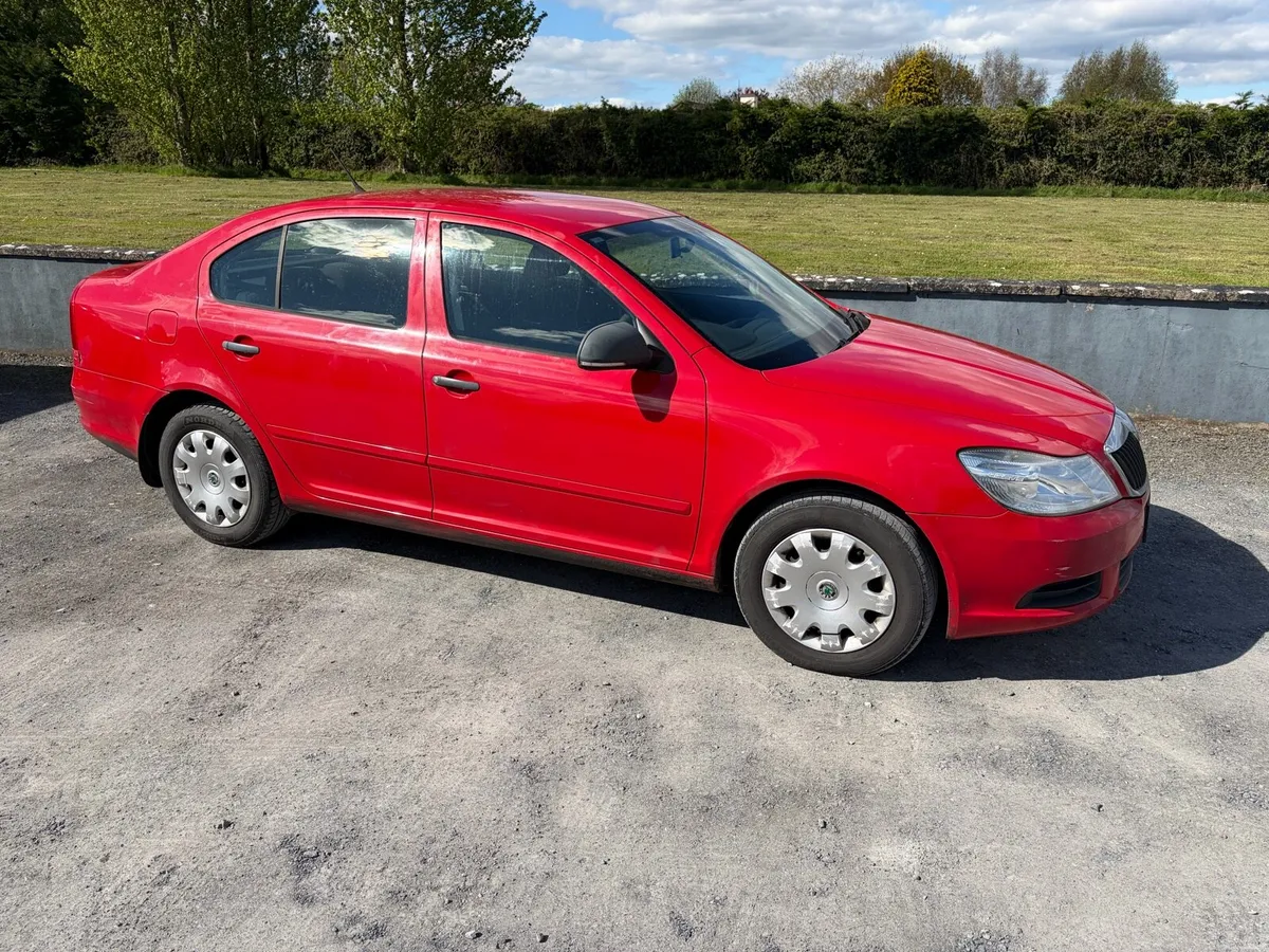 2011 Skoda Octavia 1.6 Tdi - Image 1