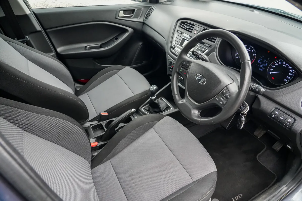 2018 Hyundai i20 1.2 Petrol Manual *Very Low Km* - Image 2