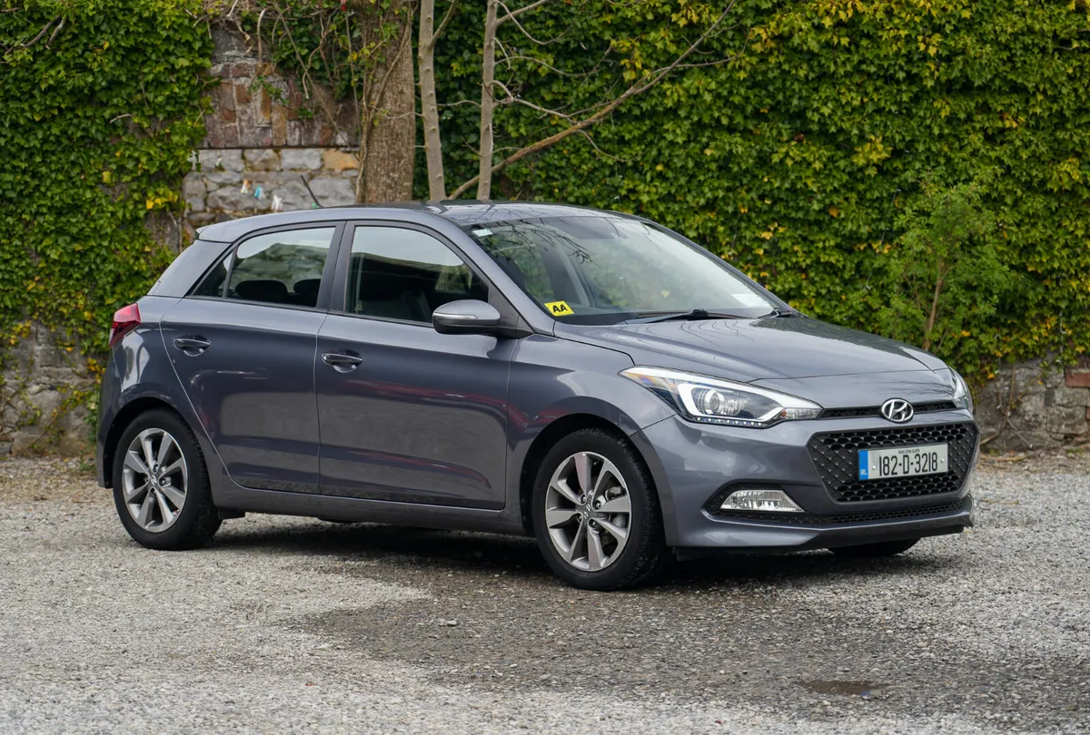 2018 Hyundai i20 1.2 Petrol Manual *Very Low Km* - Image 1