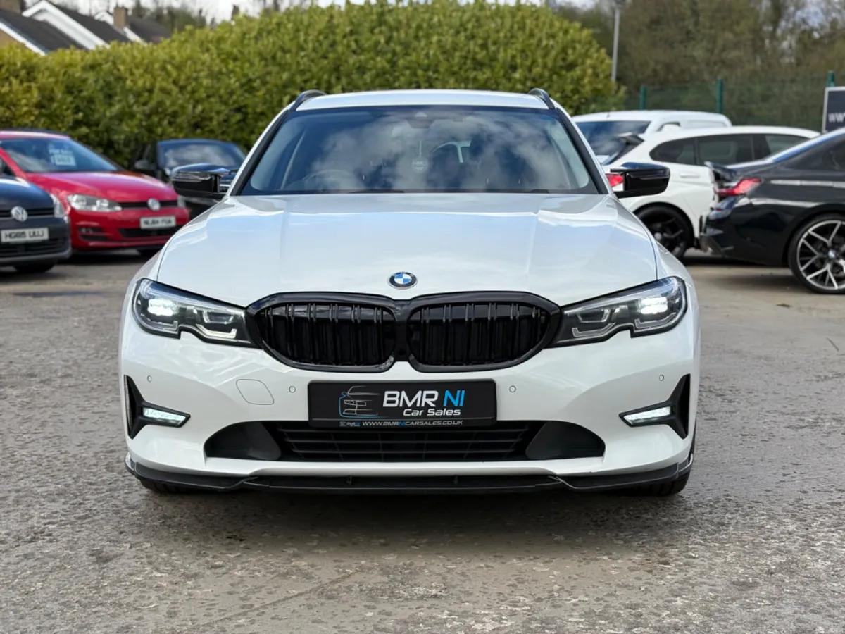 2021 BMW ESTATE 330 AUTO HYBRID - Image 2