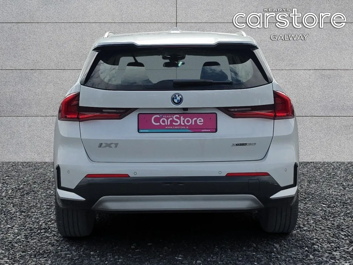 BMW iX1 Ix1 Xdrive 30 X Line  xDrive30 xLine  313 - Image 4