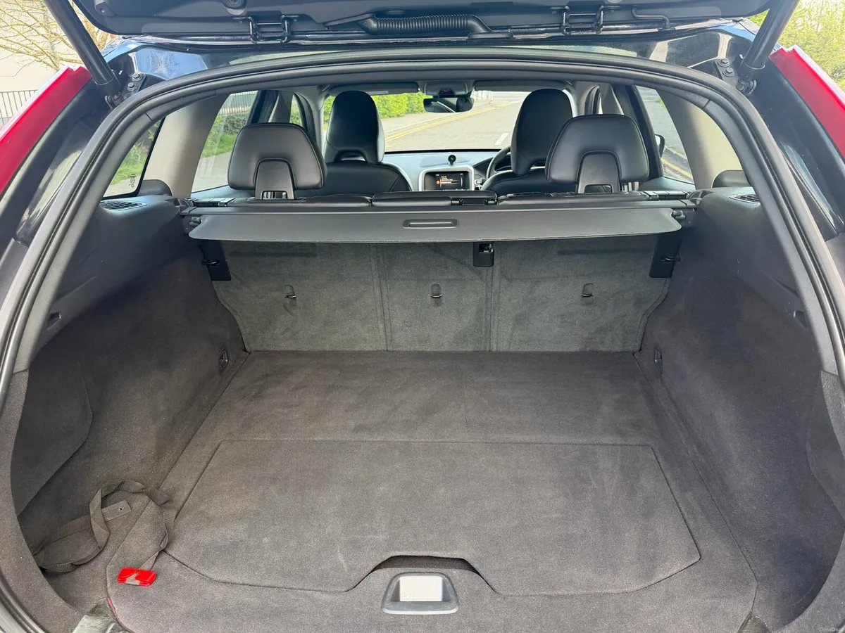 171 Volvo XC60 - Image 4