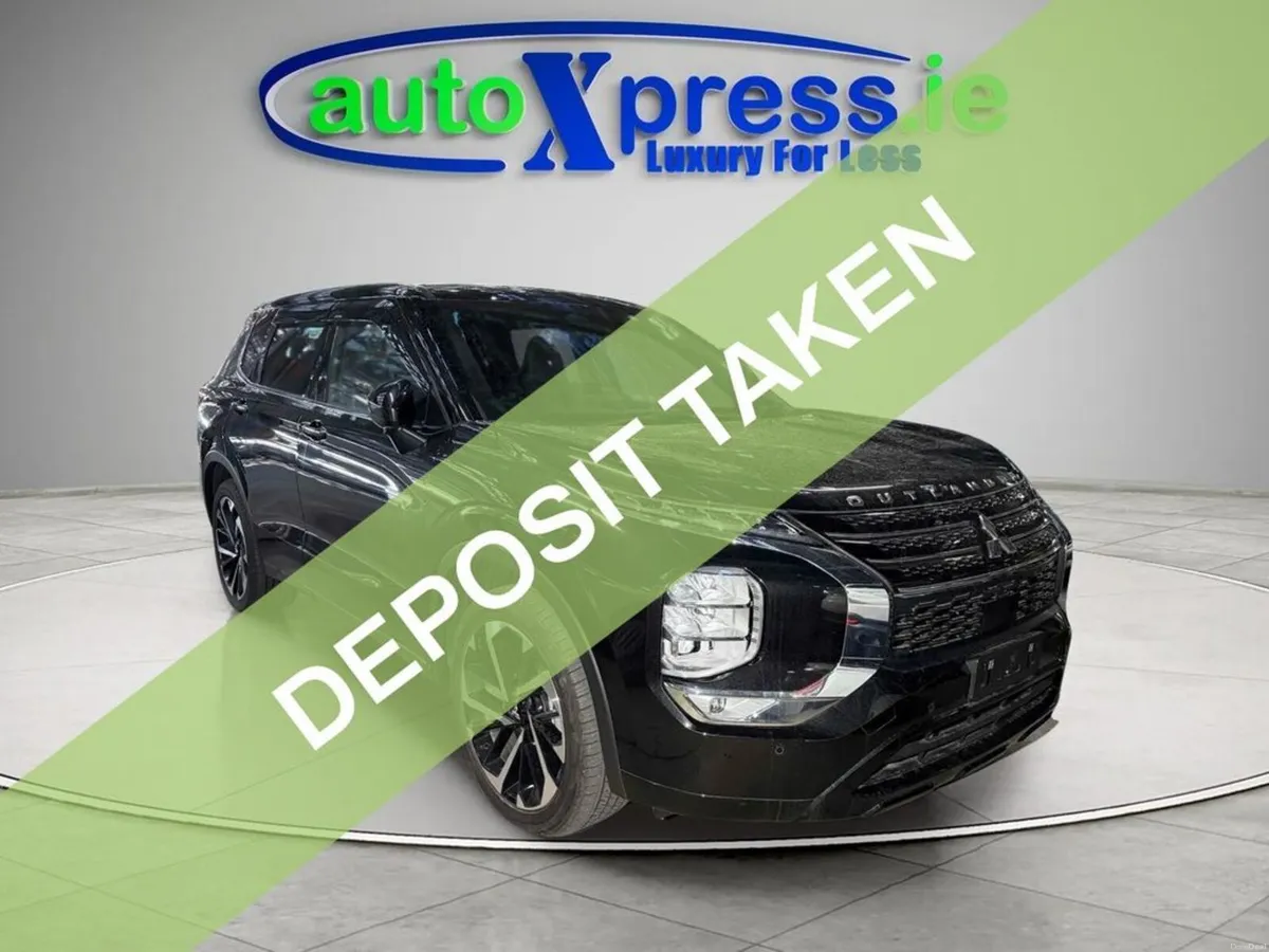 Mitsubishi Outlander PHEV 4WD, 7 Seats, Ultra low - Image 1