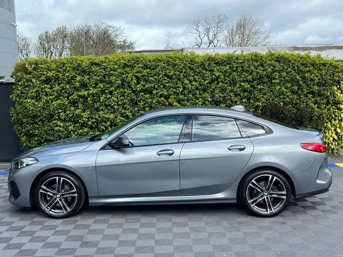 BMW 2-Series 218D M-SPORT 2.0 AUTO // FULL SERVICE - Image 3