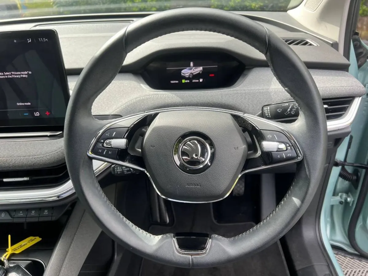 Skoda Enyaq IV 60 // VERY LOW MILEAGE // APPLE CAR - Image 4