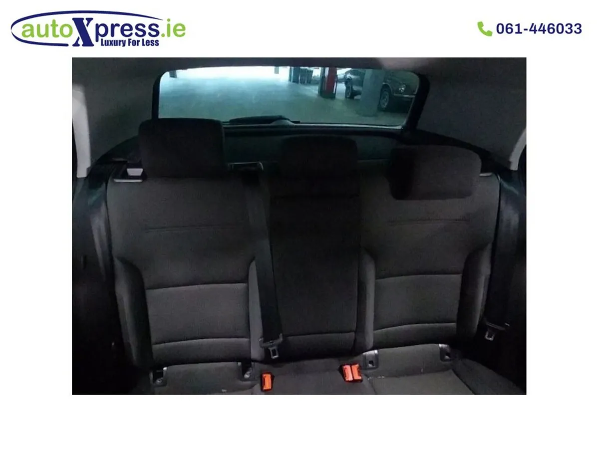 Volkswagen Golf 1.2 TSI COMFORTLINE, Low mileage - Image 4