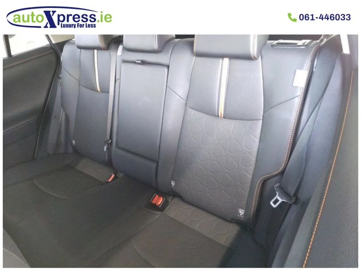 Toyota RAV4 4WD HYBRID ADVENTURE, 360 camera - Image 4