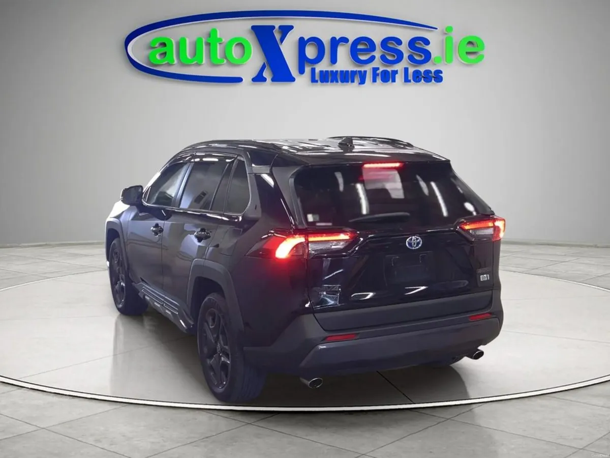 Toyota RAV4 4WD HYBRID ADVENTURE, 360 camera - Image 3