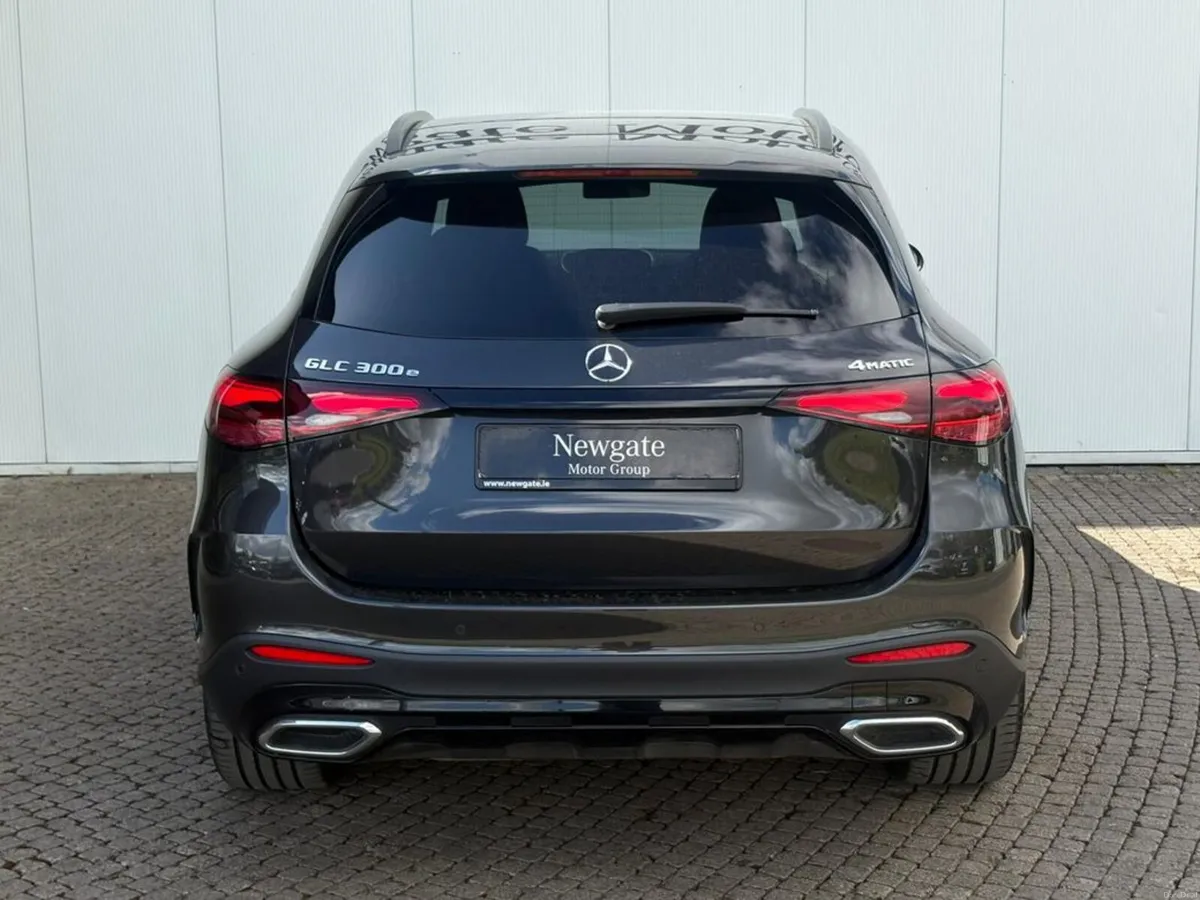 Mercedes-Benz GLC 300e 4matic - Image 6