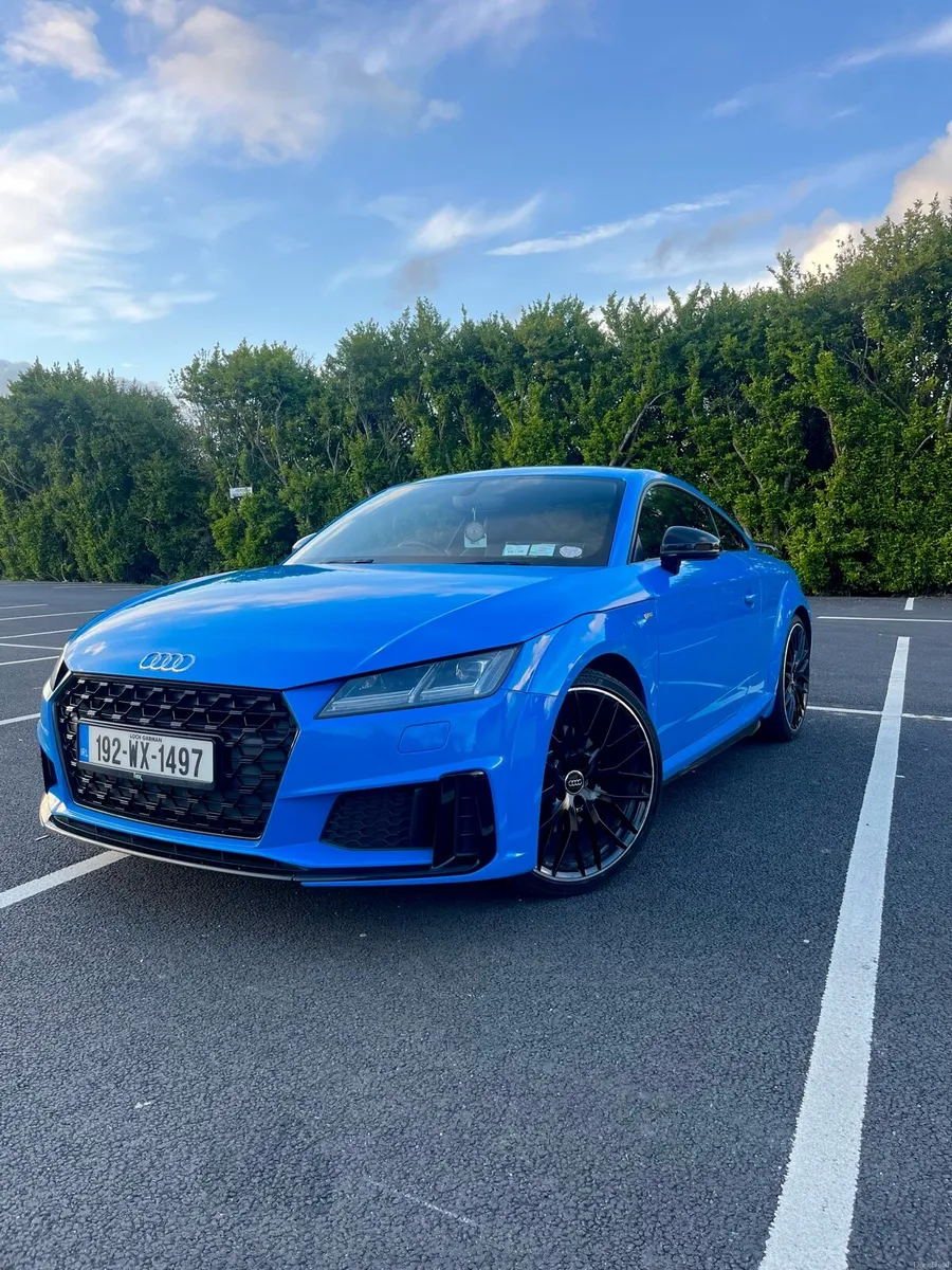 Audi TT S-Line TFSI Black Edition - Image 1