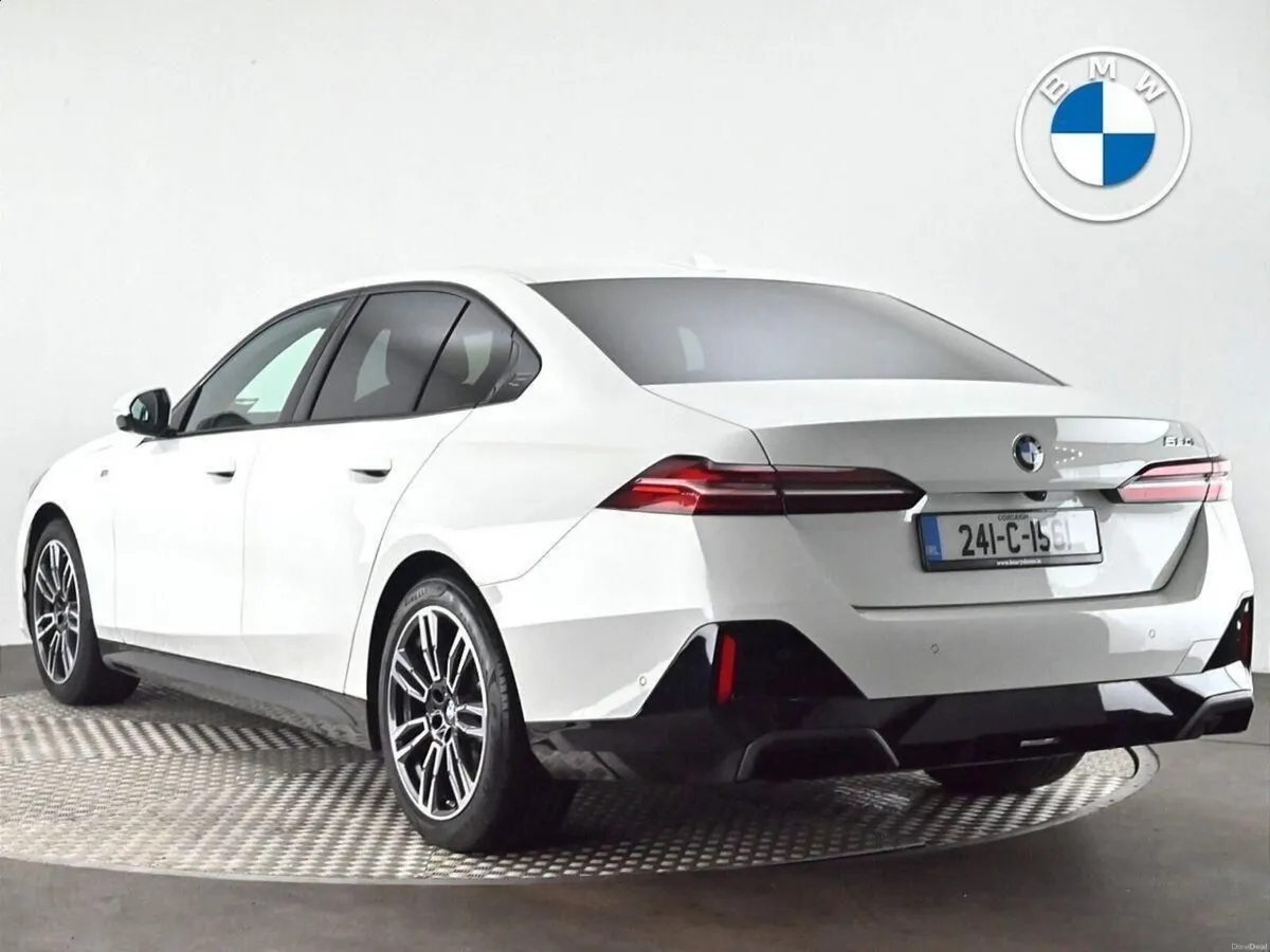 BMW 5-Series 520i M Sport Saloon - Image 2