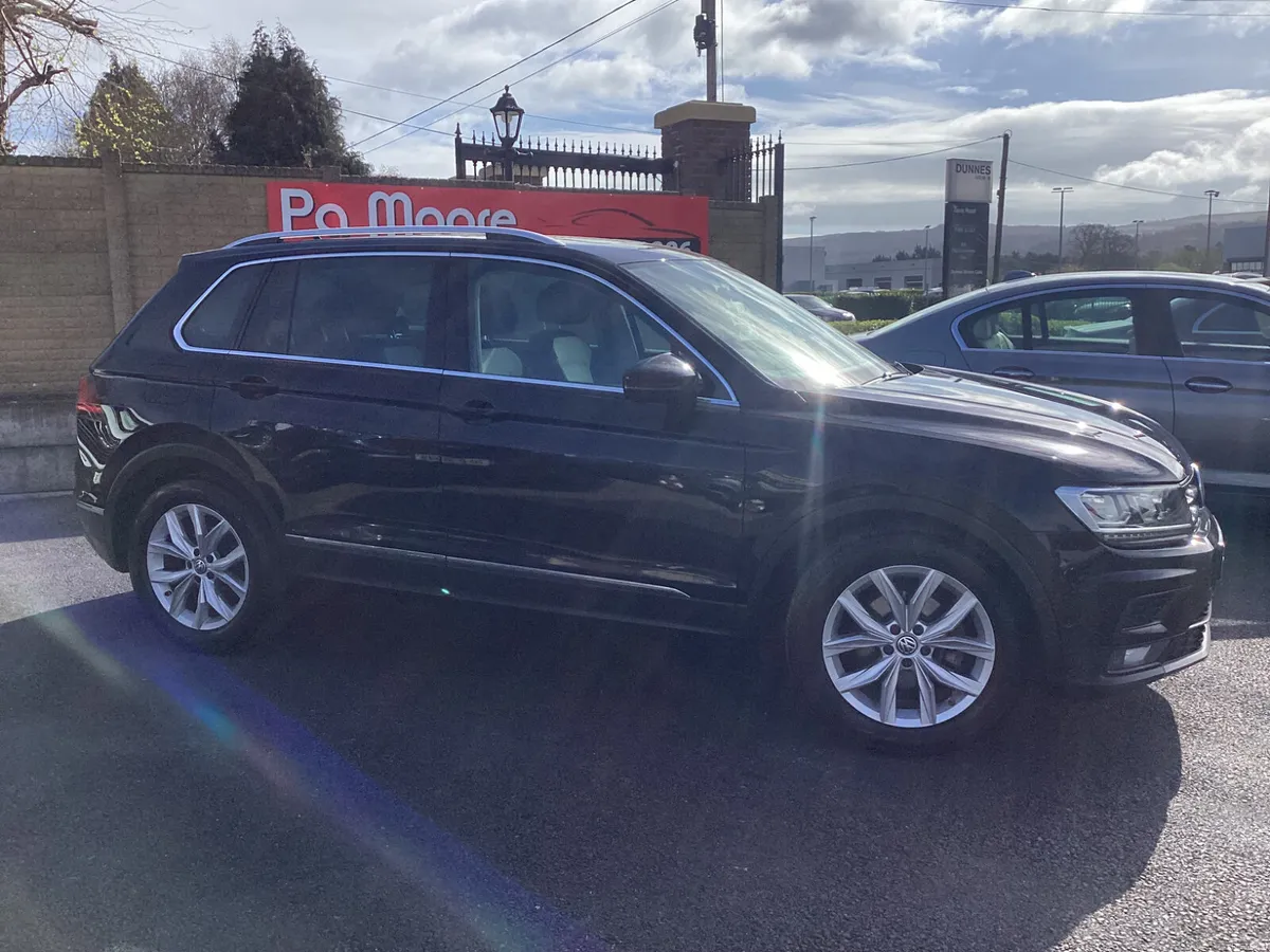 Volkswagen Tiguan ** FROM €115 p/w * 1 OWNER - Image 3