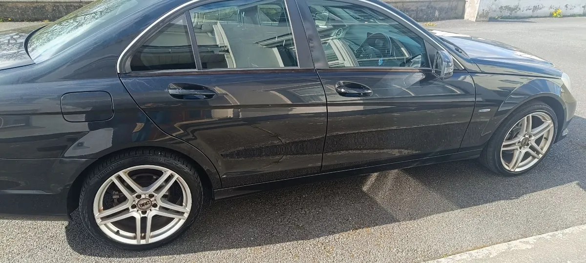 Mercedes-Benz C-Class 2012 - Image 1