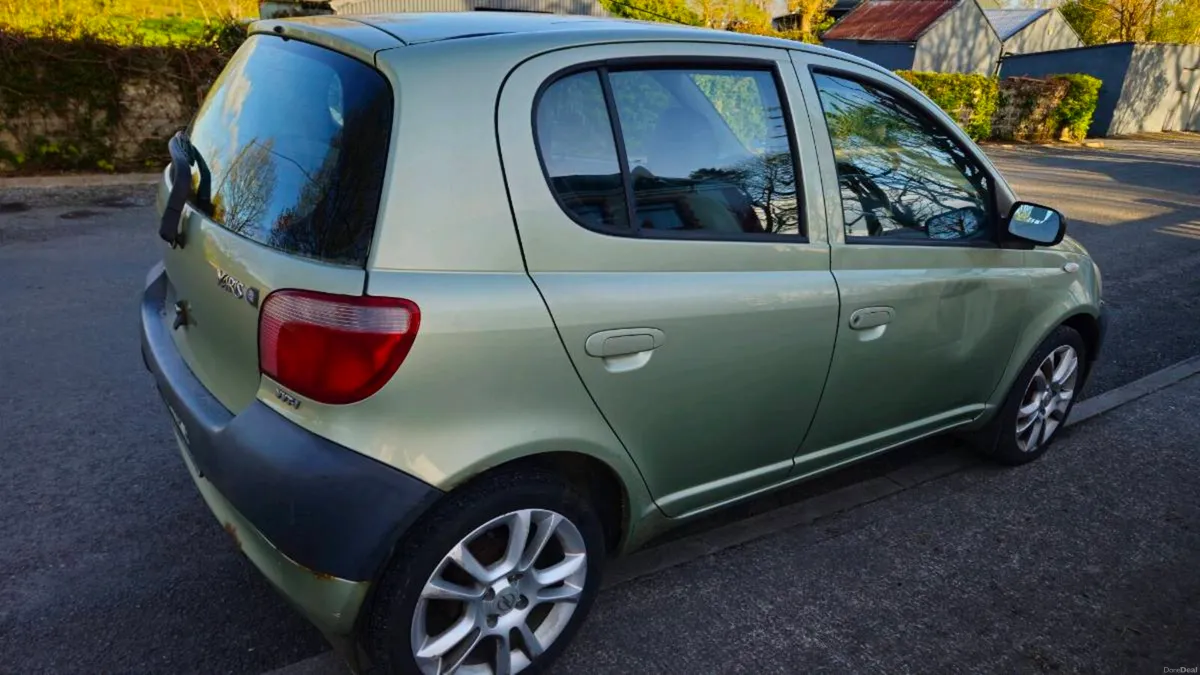 Toyota Yaris - Image 4