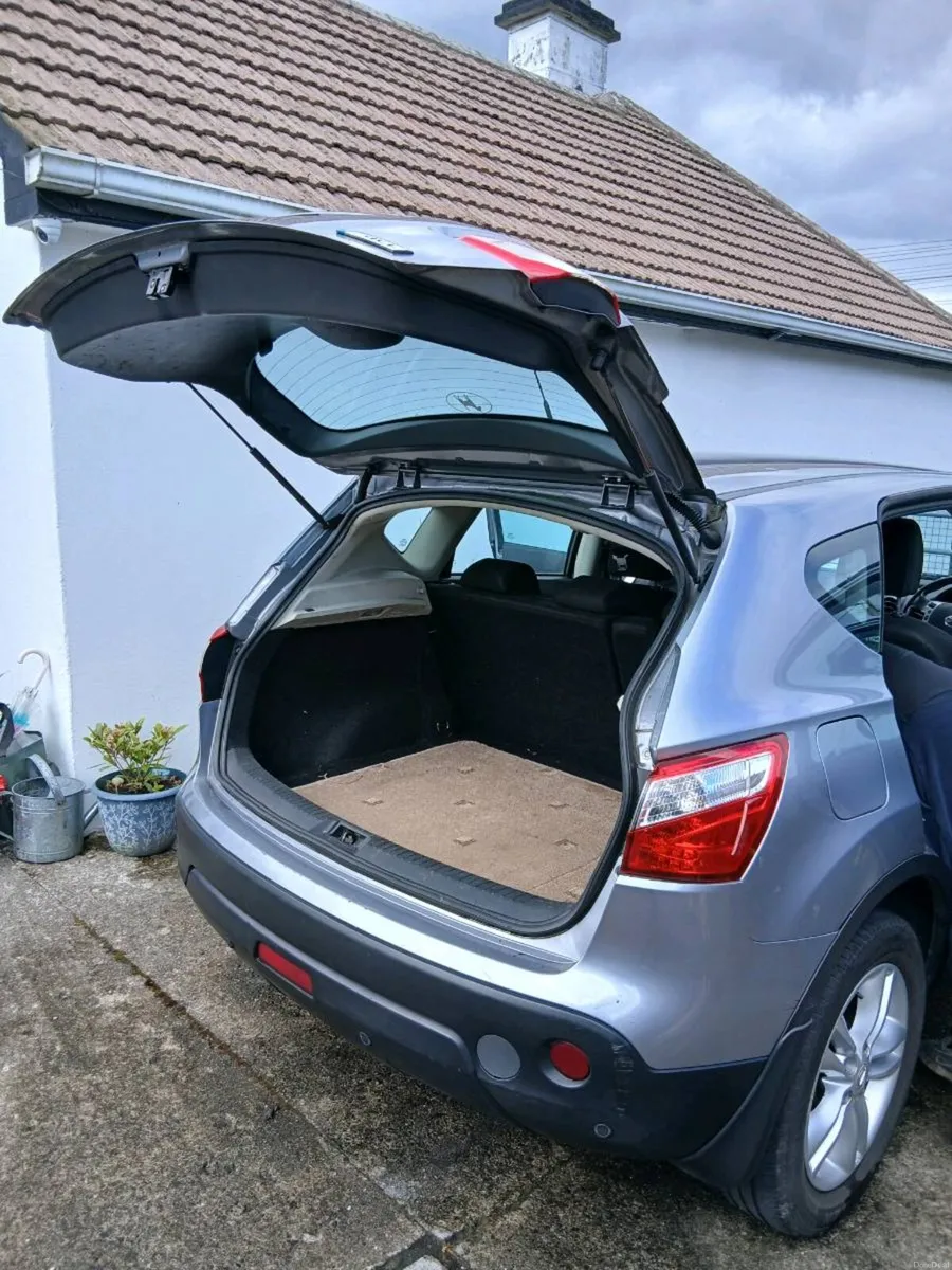 Car for sale - Image 3