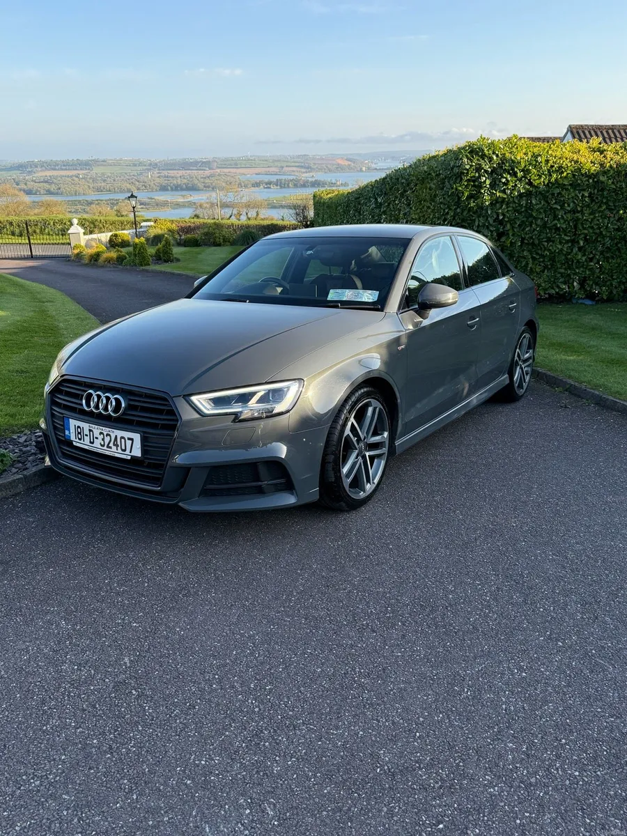 Audi A3 1.0 TFSI S-Line Black Edition - Image 3