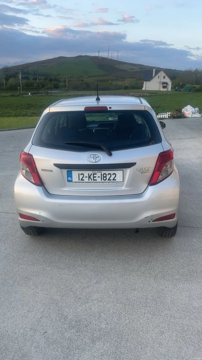 Toyota Yaris car - Image 2