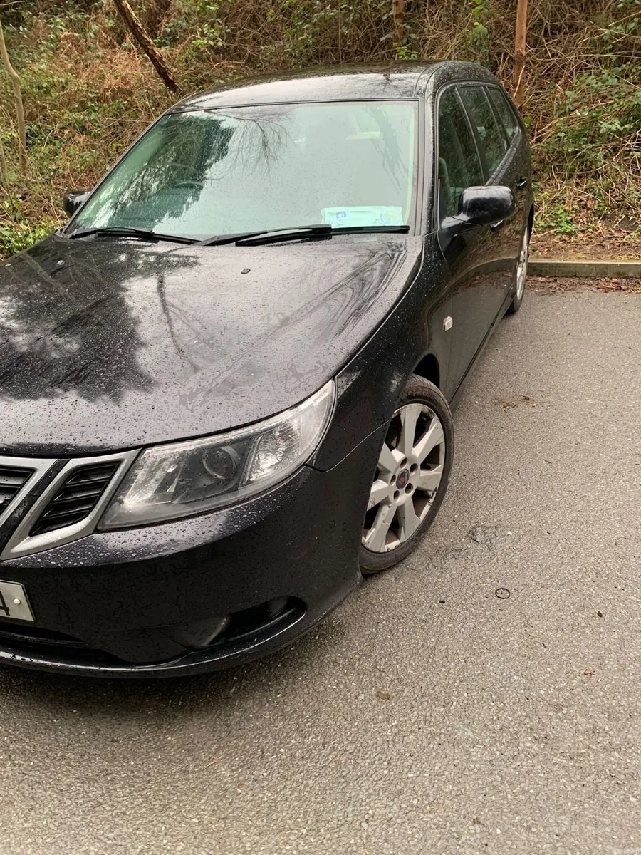Saab 9-3 2010 - Image 1