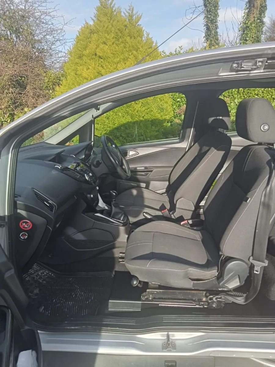 Ford B-Max 2014 - Image 2