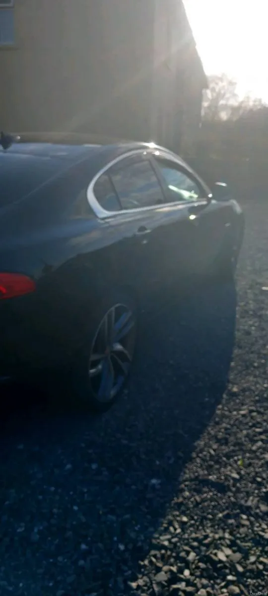 Jaguar XF 220 automatic - Image 3