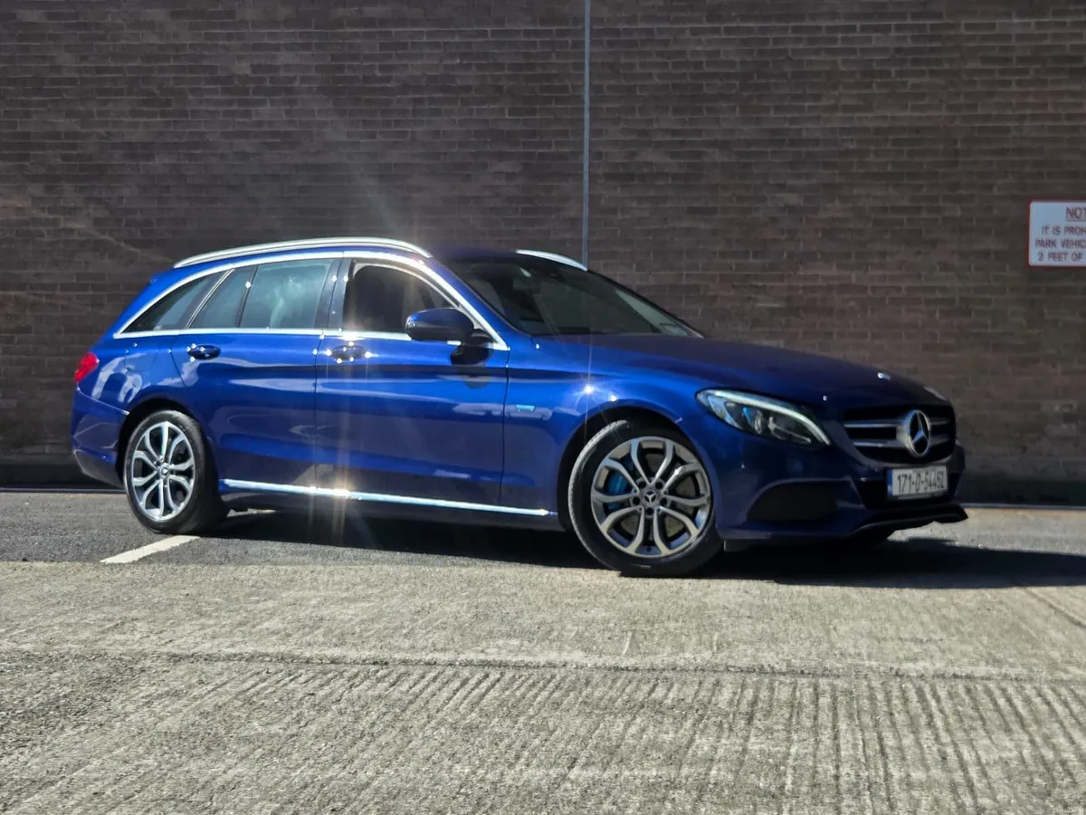 Mercedes-Benz C-Class 2017 - Image 3